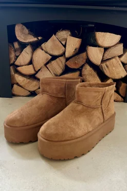 Platform Boot Yara, Chestnut.