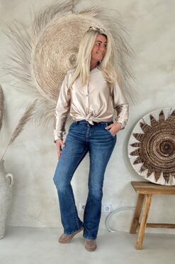 Denim Flared Pantalon Melly met Steekzakken, Dark Blue.
