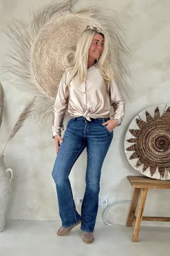 Denim Flared Pantalon Melly met Steekzakken, Dark Blue.