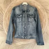 Jeans Jasje Brenda, Licht Blauw met Stretch.