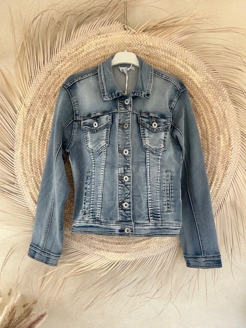 Jeans Jasje Brenda, Licht Blauw met Stretch.