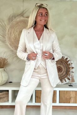 Suedine Colbert Stacey met Glans, Beige. (Levertijd 2-7 werkdagen)