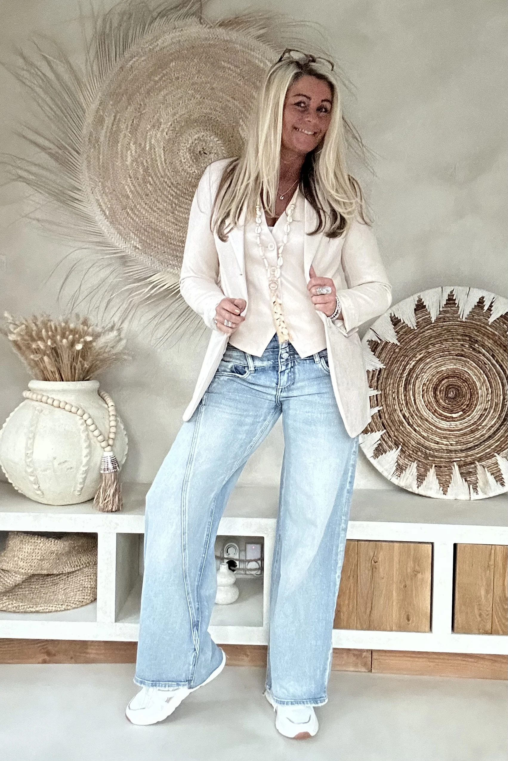 Suedine Colbert Stacey met Glans, Beige. (Levertijd 2-7 werkdagen) - Afbeelding 12
