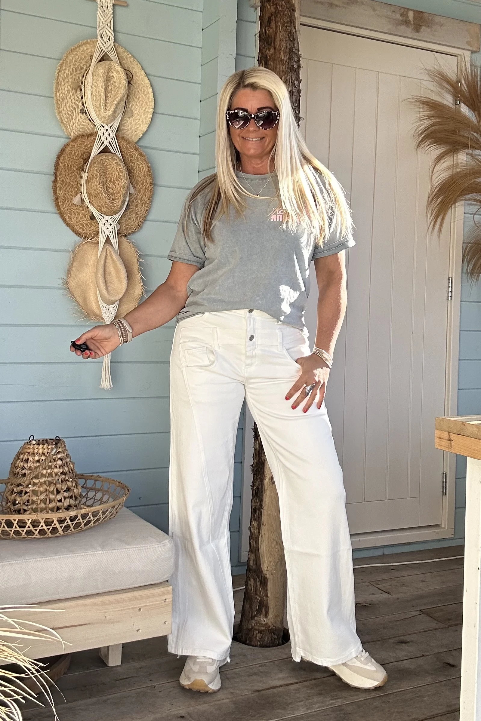 Toxik "Wide Leg" Jeans Roxy met dubbele band, Gebroken Wit. - Afbeelding 2