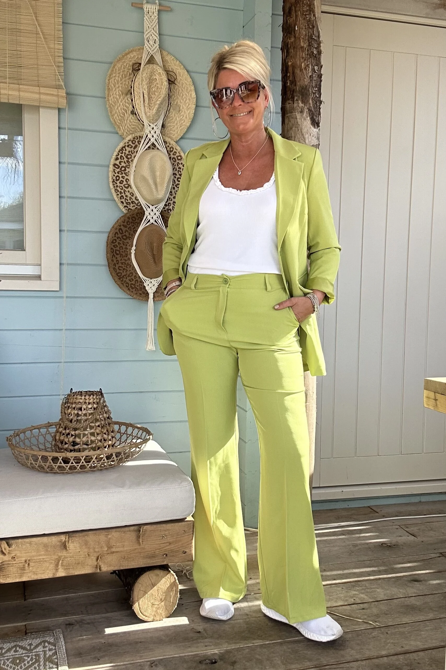Boho Basic Flared Pantalon Patty, Appel groen. (LEVERTIJD 2-7 WERKDAGEN) - Afbeelding 2
