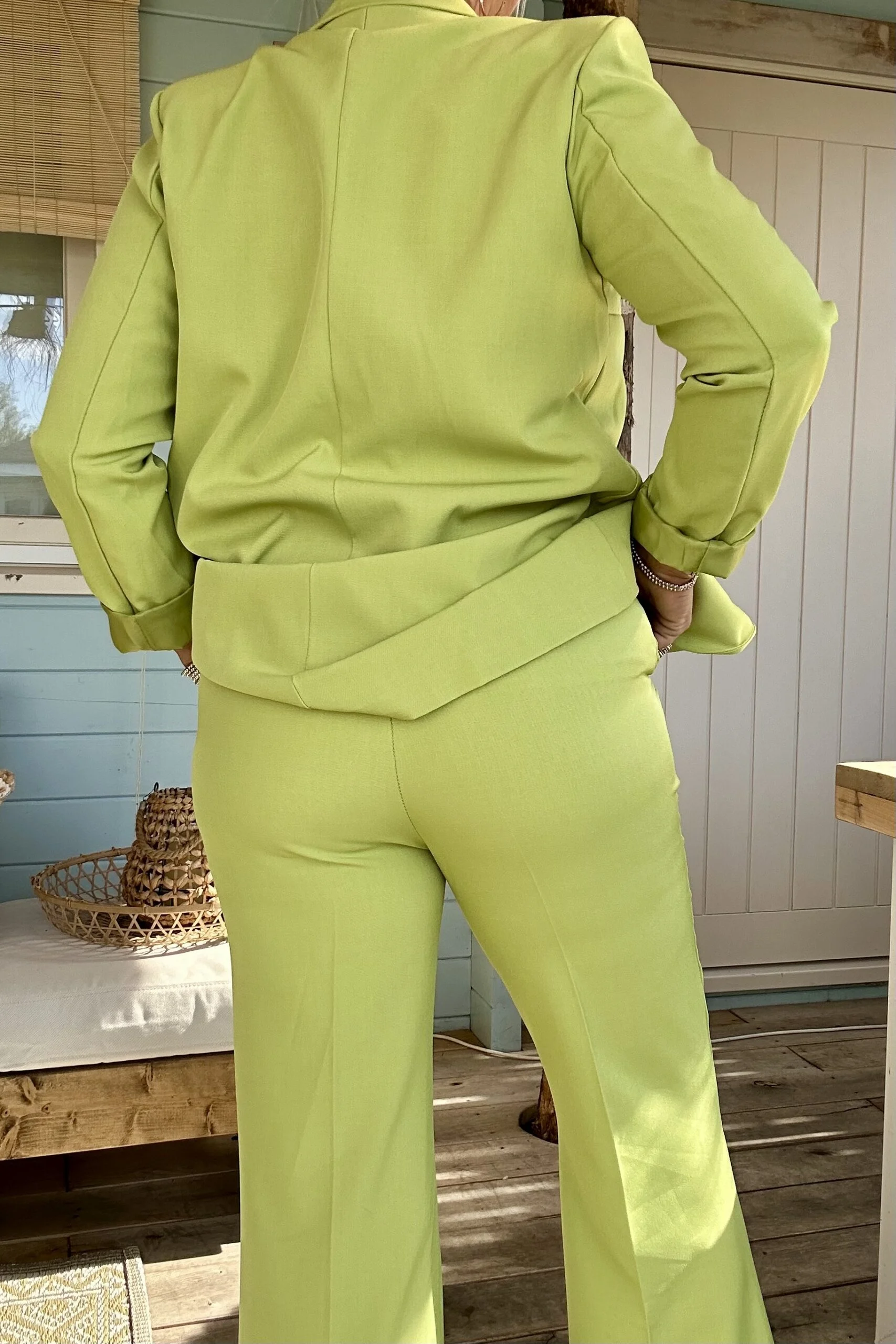 Boho Basic Flared Pantalon Patty, Appel groen. (LEVERTIJD 2-7 WERKDAGEN) - Afbeelding 12