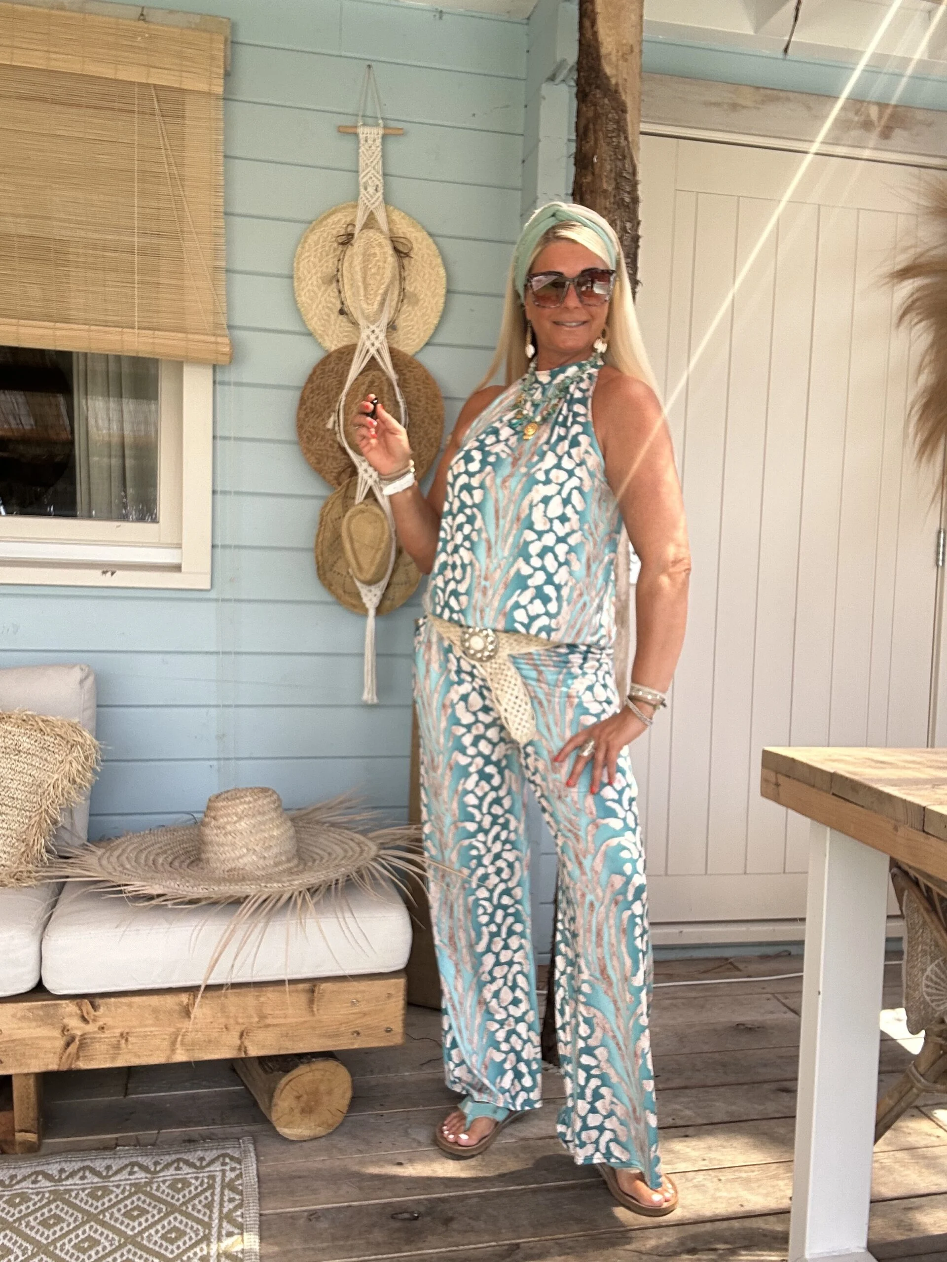 Twee-delige Set Isabel, Haltertop en Broek, Aqua. - Afbeelding 15