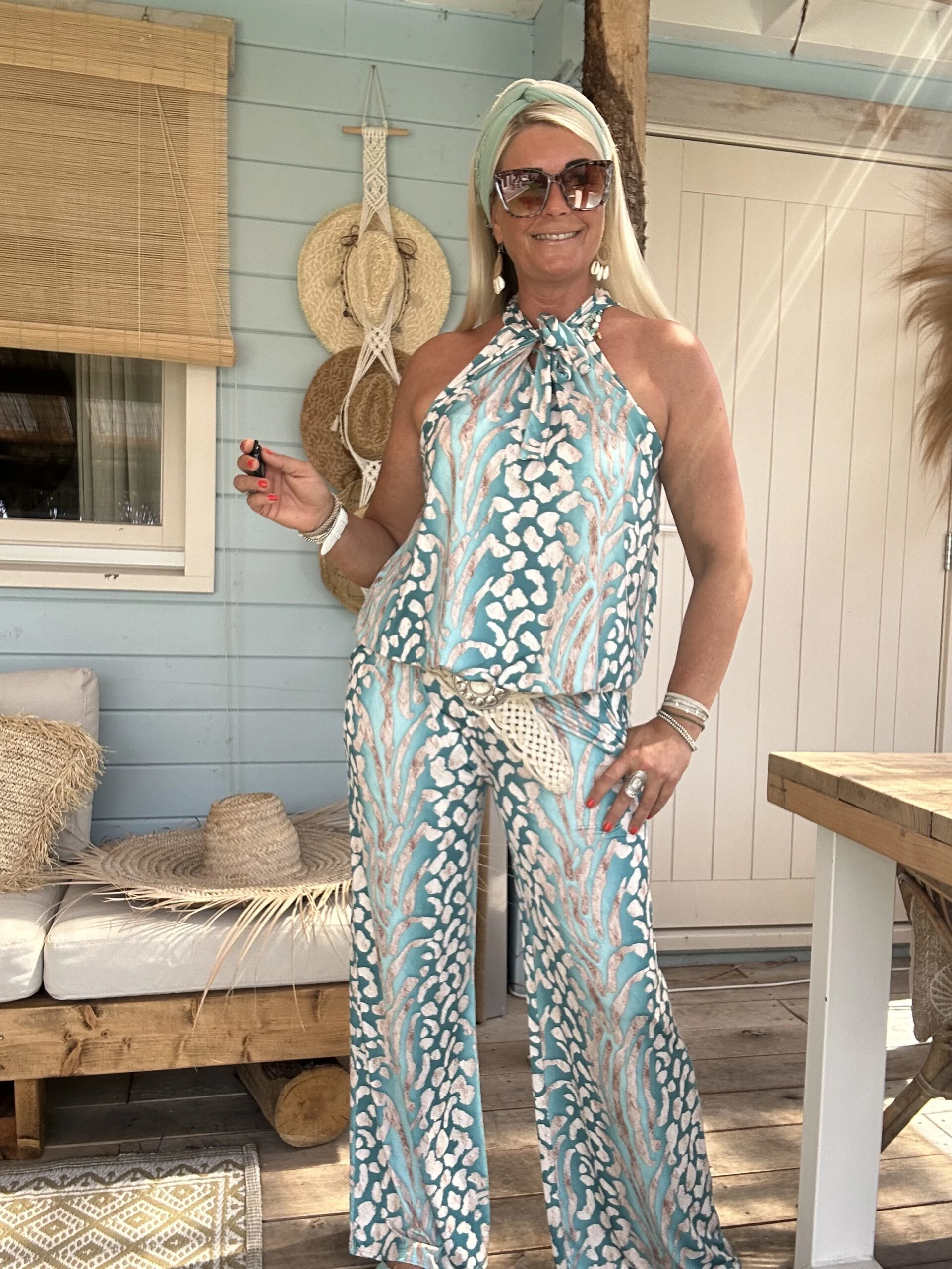 Twee-delige Set Isabel, Haltertop en Broek, Aqua. - Afbeelding 17
