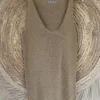 Knitwear Top Diana met V-hals en Lurex accenten, Goud.