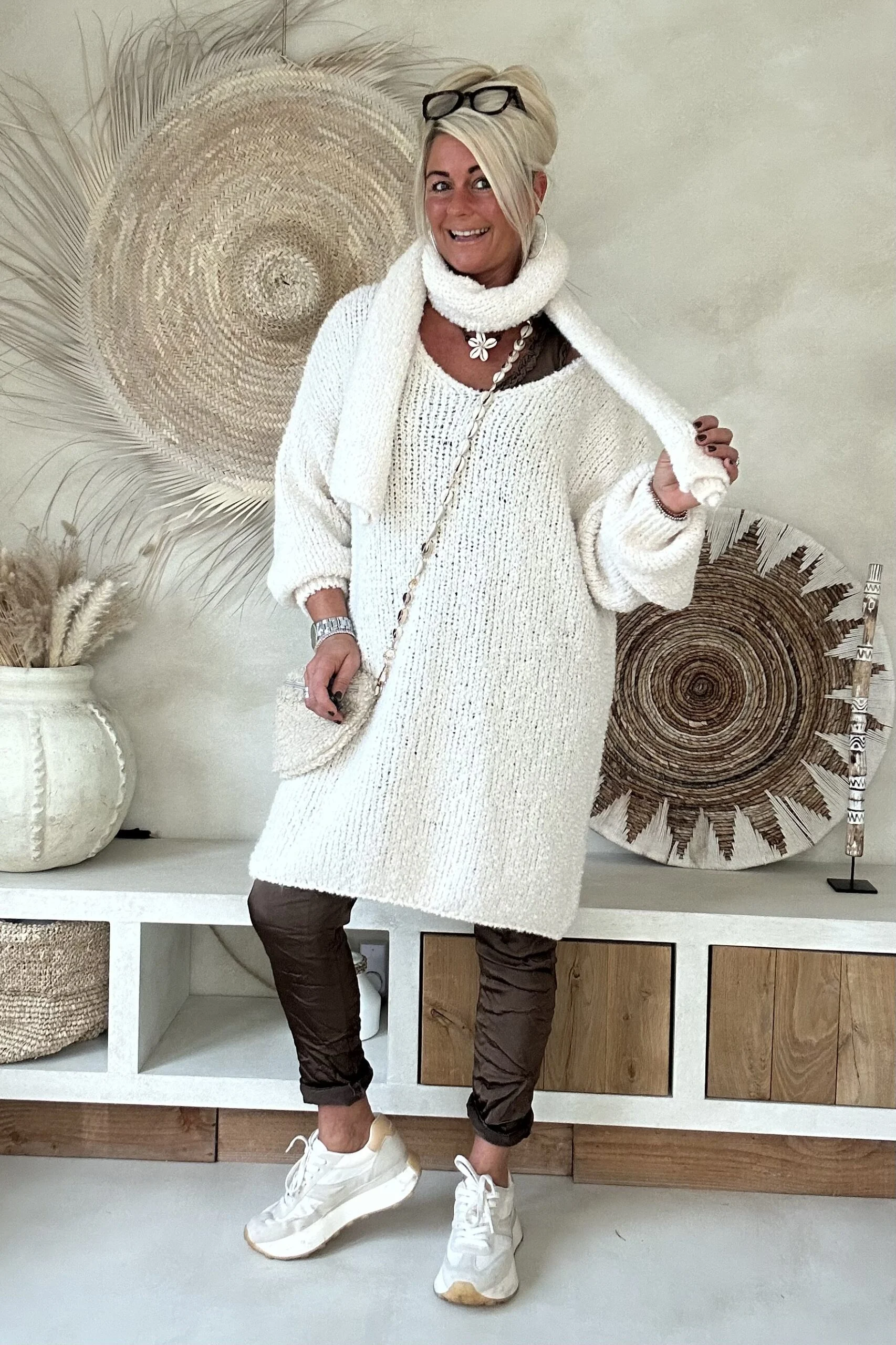 Knitwear Trui Danielle Soft met Sjaal, Off-White. - Afbeelding 2