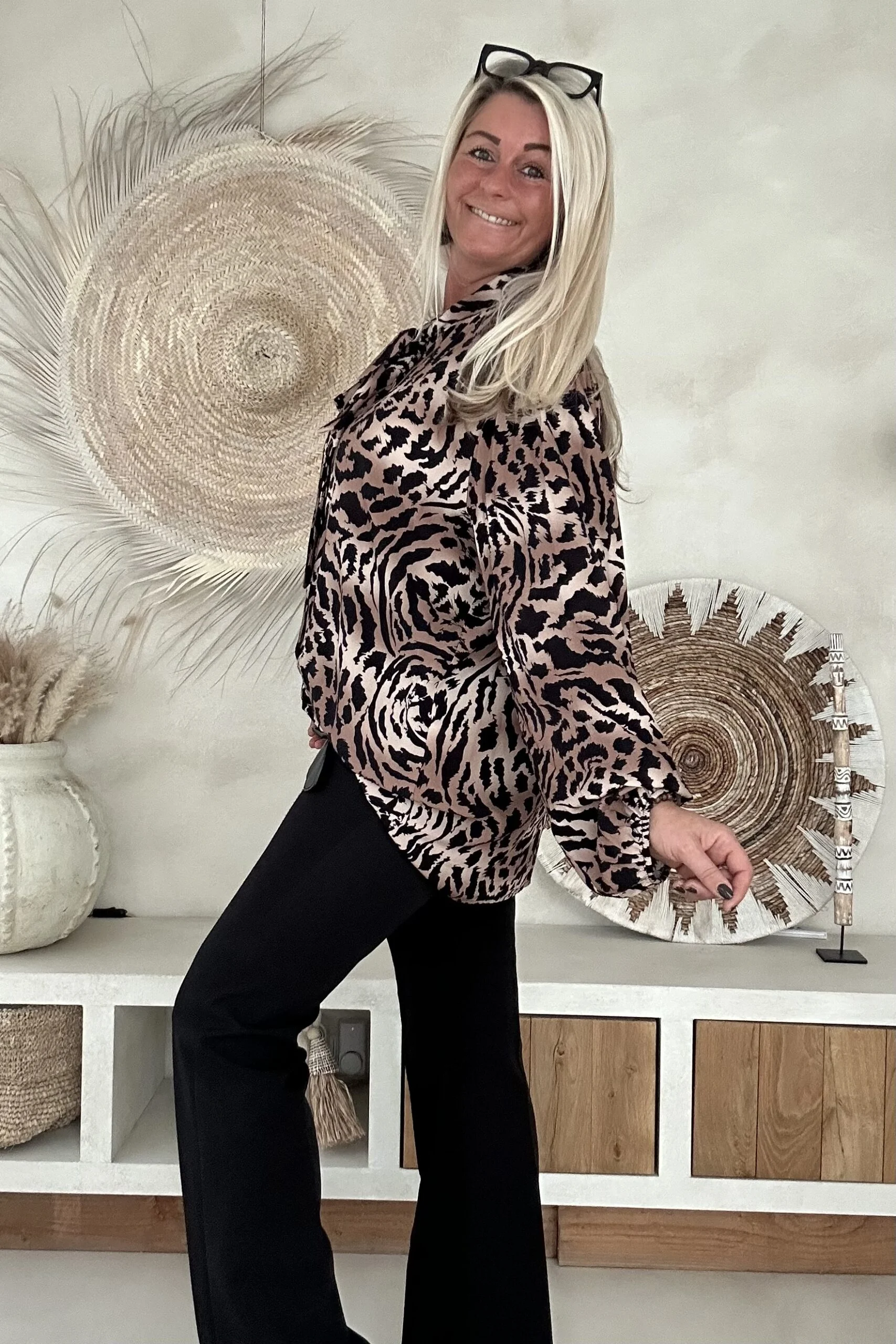 Blouse Leopard met Strik Gaby, Bruin/Zwart. - Afbeelding 5