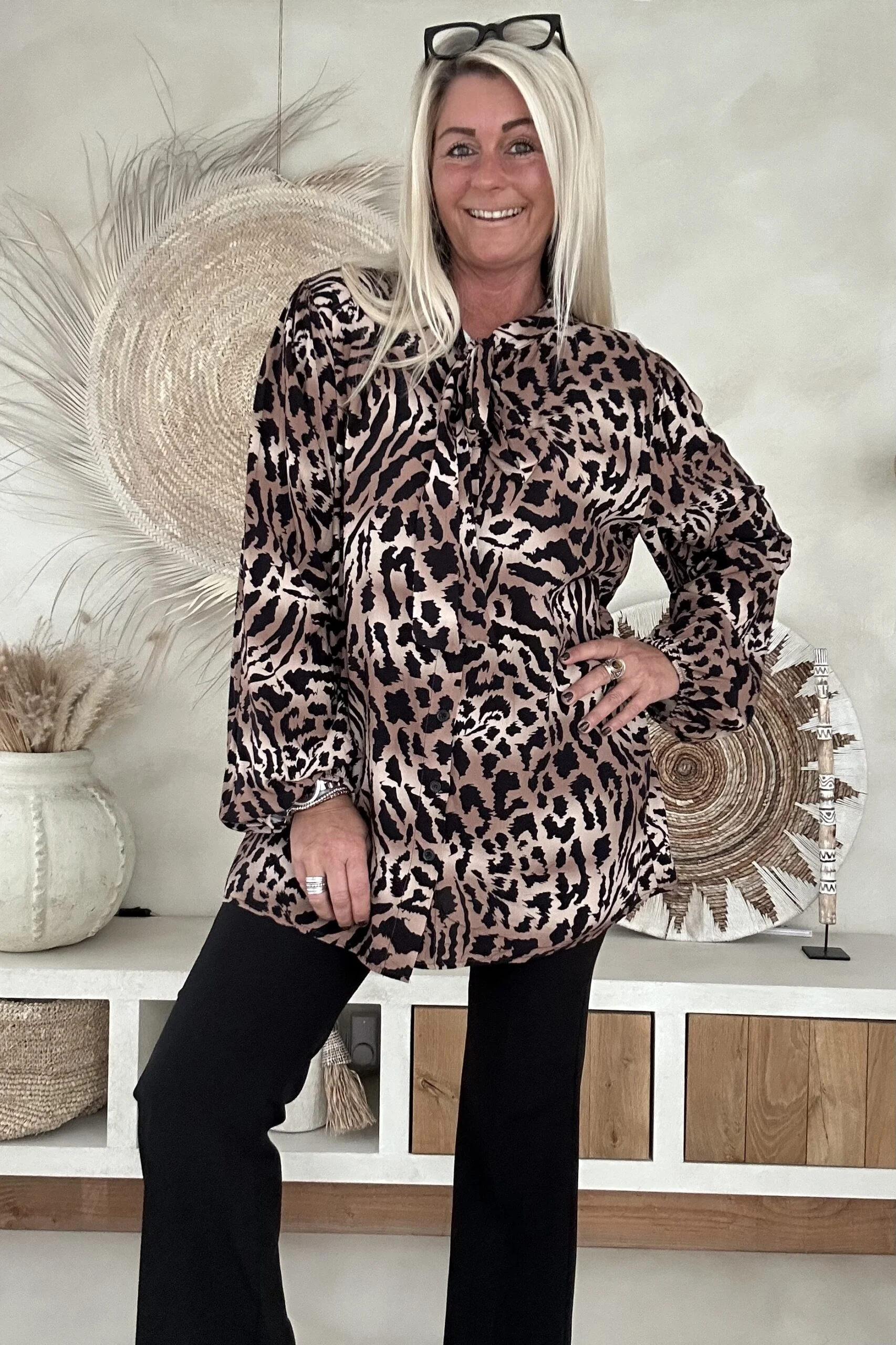 Blouse Leopard met Strik Gaby, Bruin/Zwart. - Afbeelding 18