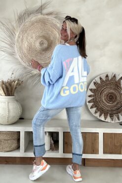 Gebreide Trui Macy met Smiley en Backprint, Licht Blauw.