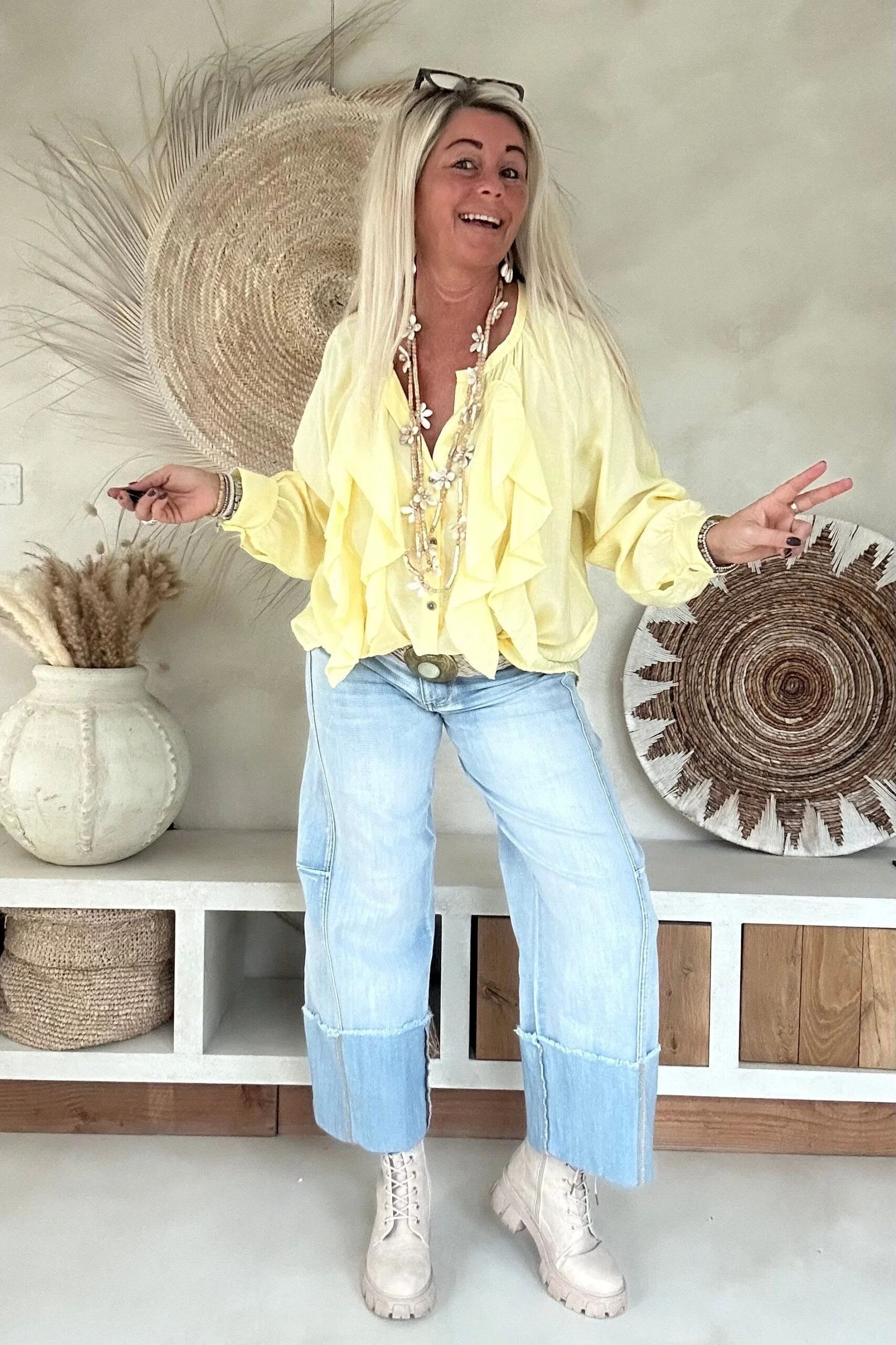 Ruffle Blouse Rilana, Zacht Geel. - Afbeelding 4