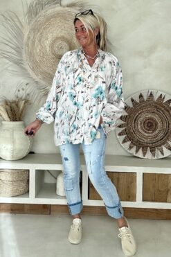 Blouse Britt met Glanseffect Flower, Mint.