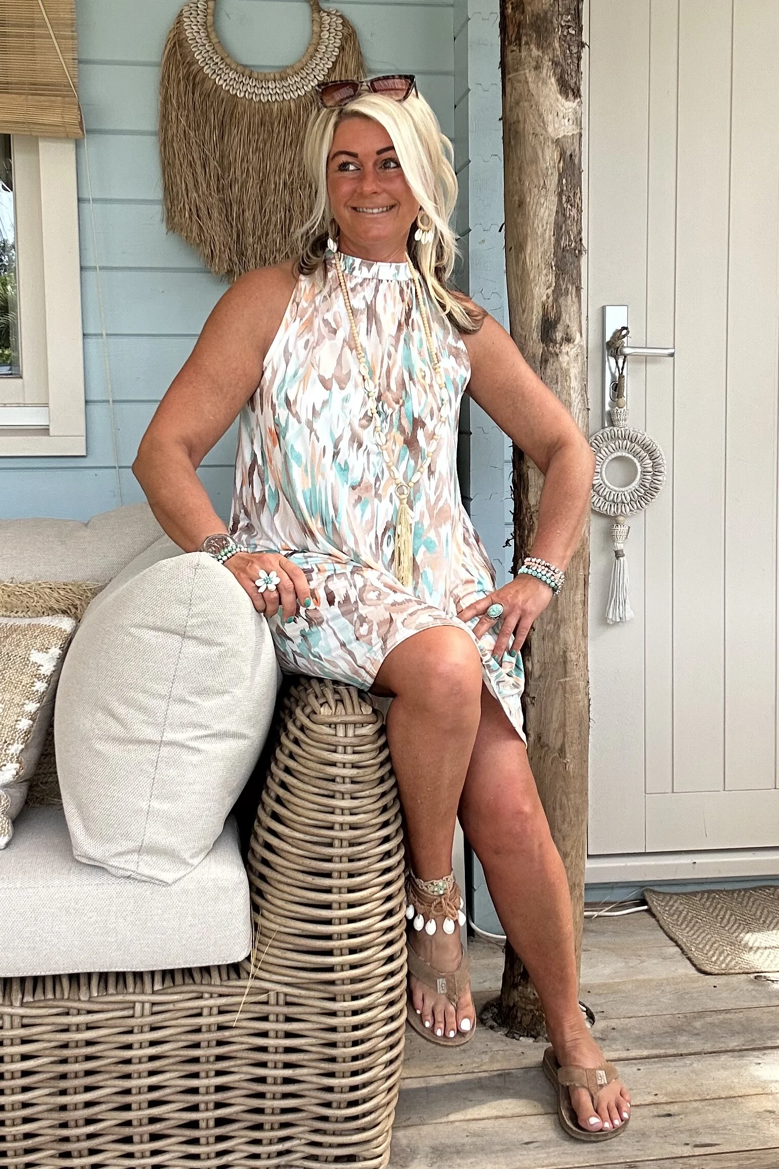 Halter jurkje Naomi Ikat, Mint/ Taupe. - Afbeelding 15