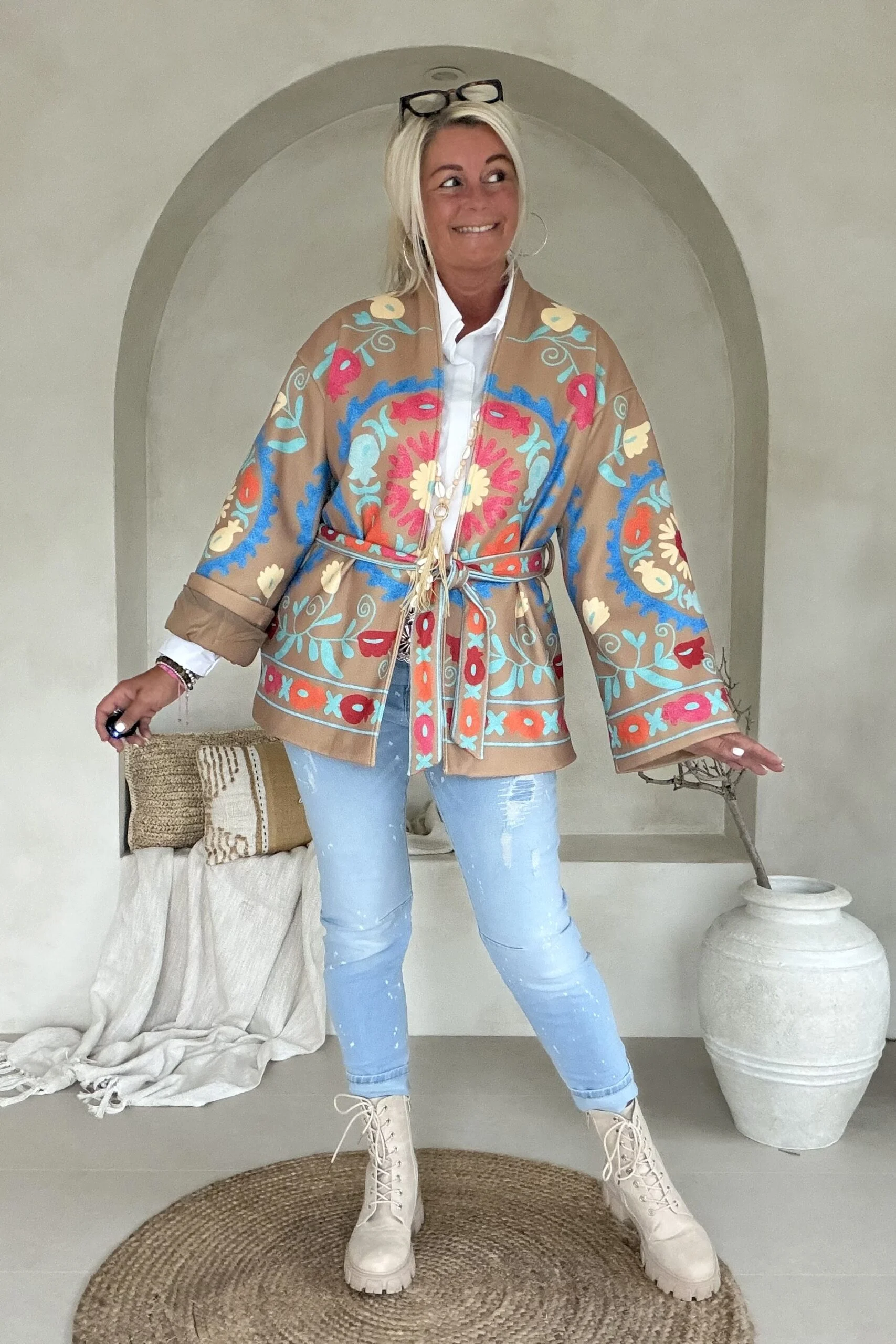Boho Kimono Jasje Jolijn met vrolijke Print, Camel.