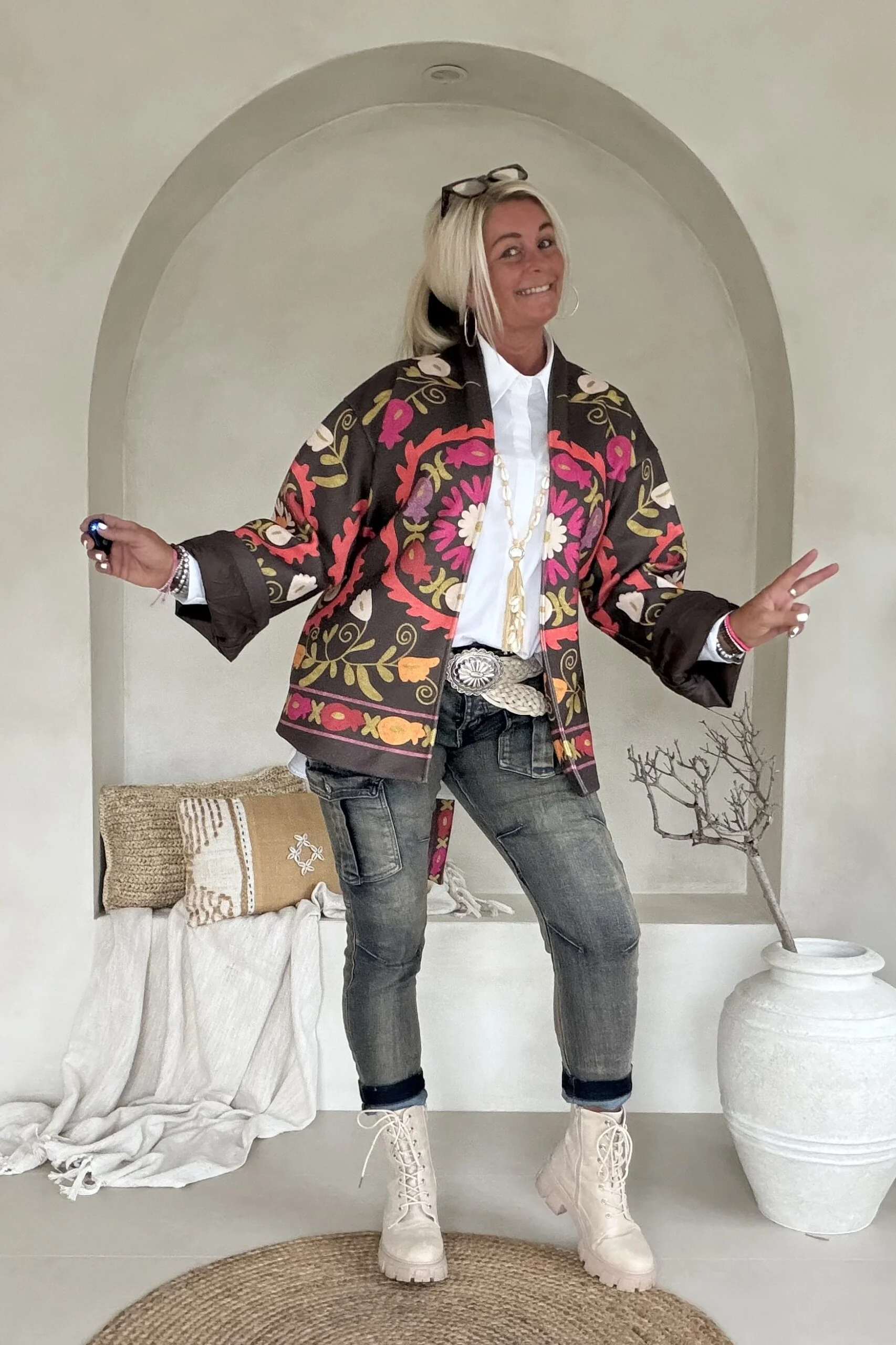 Boho Kimono Jasje Jolijn met vrolijke Print, Bruin. - Afbeelding 10