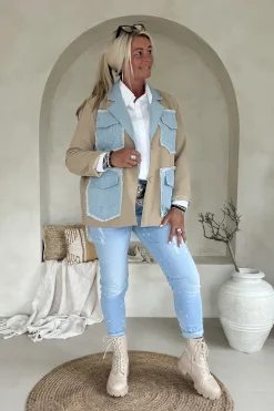 Oversized Colbert Conny met Denim details, Zand.