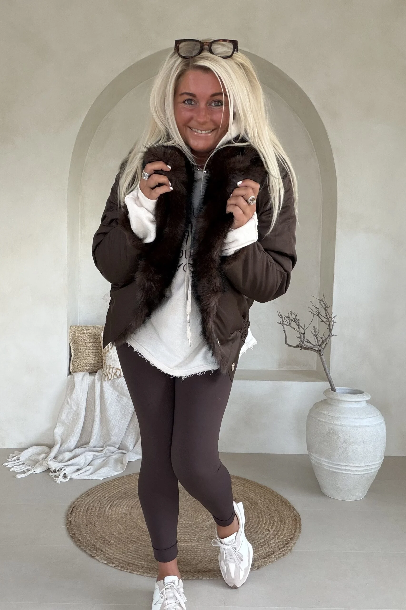 Reversible Fake Fur Bomberjack Bridget, Bruin. - Afbeelding 11