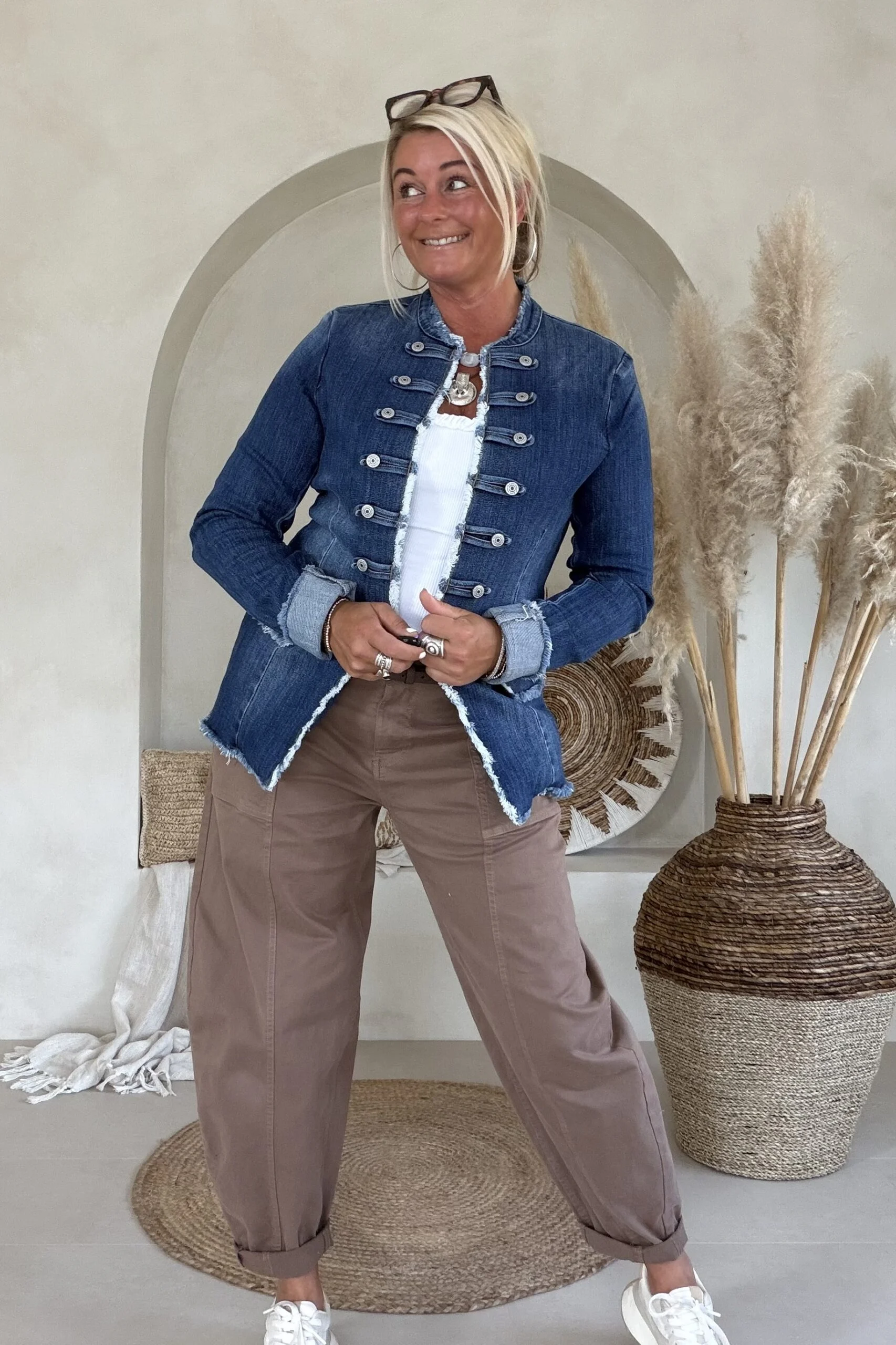 Denim Jacket Militairy Milou met knopen. - Afbeelding 9