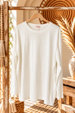 Basic Longsleeve Shirt Yet, Off-White.