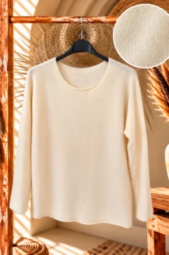 Basic knitwear Trui Tanja, Ecru.