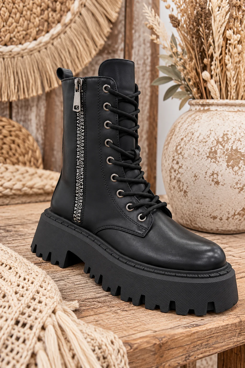 Chunky Bikerboots Raven, Zwart.