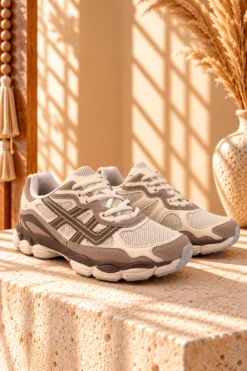 Chunky Sneaker Sandy, Taupe/Zand tinten.