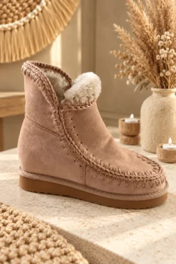 Inspired Lammy boots Benthe met Sleehak, Warm Zand.