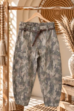 Barrel/ Ballon broek Beau, Camouflage.