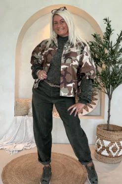 Blouse Pofmouw Pleun Camouflage, Bruin/Groen tinten.