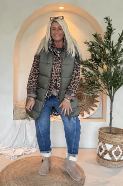 Puffer Bodywarmer Pam "Reversible", Army/Leopard.